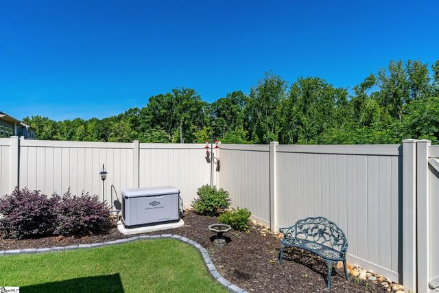160 Moss Hollow Way, Simpsonville, SC 29680