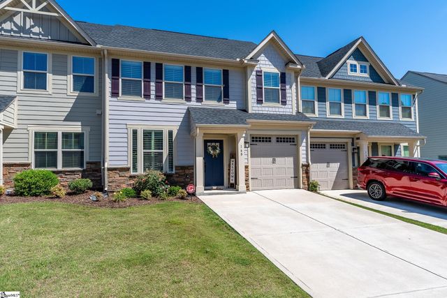 160 Moss Hollow Way, Simpsonville, SC 29680