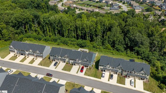 160 Moss Hollow Way, Simpsonville, SC 29680