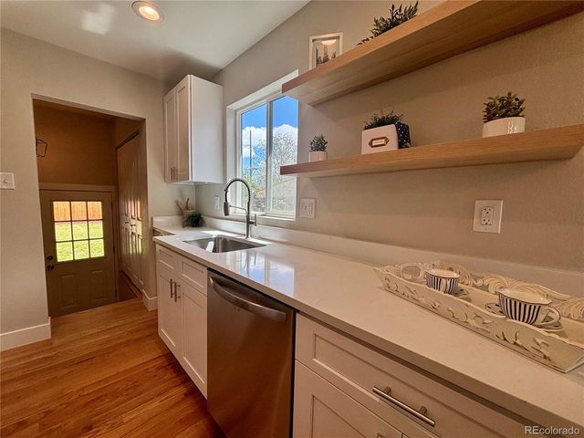 2582 S High St, Denver, CO 80210