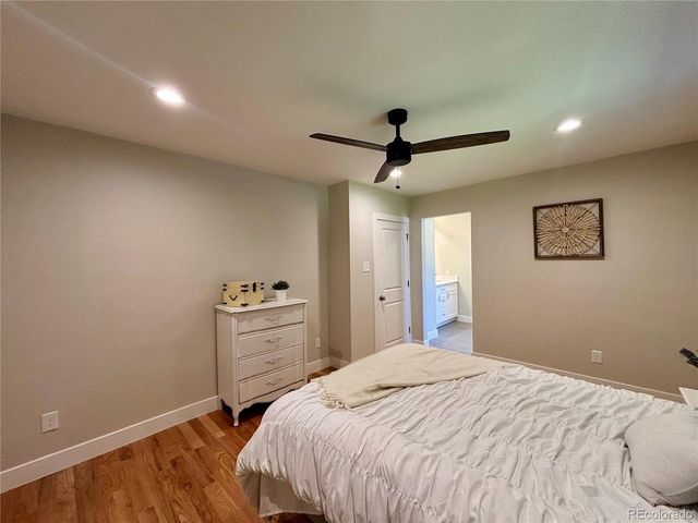 2582 S High St, Denver, CO 80210