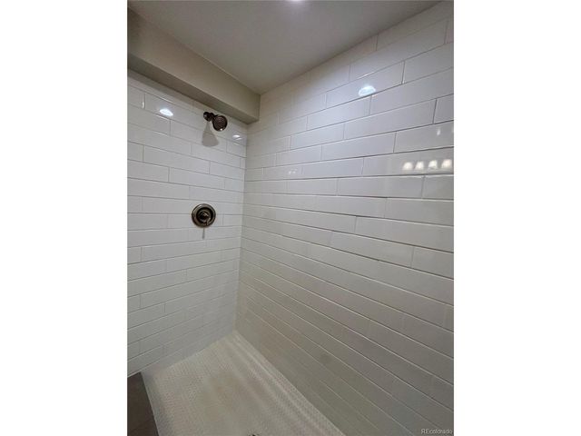 2582 S High St, Denver, CO 80210