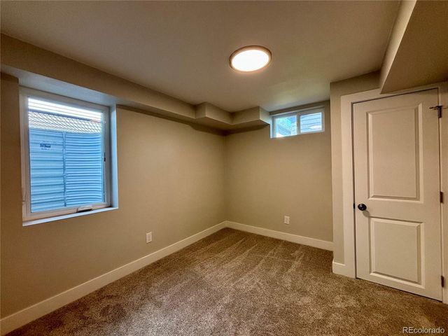 2582 S High St, Denver, CO 80210