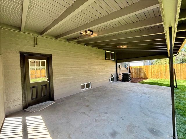 2582 S High St, Denver, CO 80210