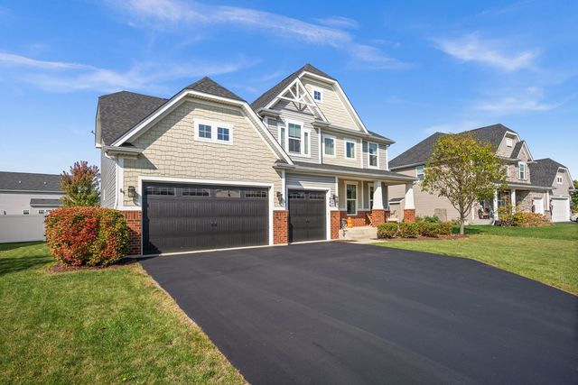 946 Glacial Falls Drive, Gilberts, IL 60136