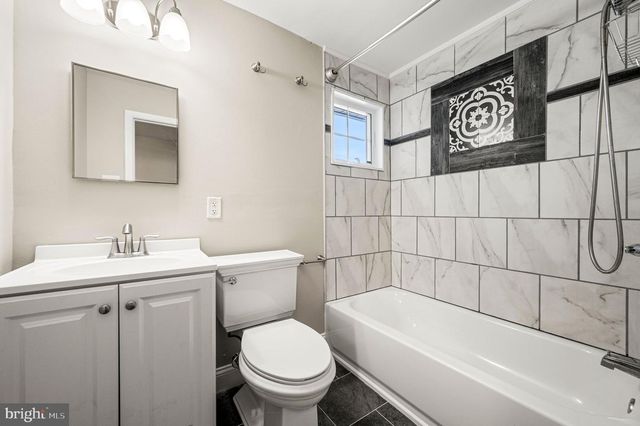 2299 SPRINGHOUSE LN, Aston, PA 19014