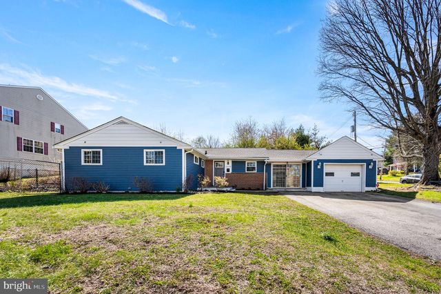 2299 SPRINGHOUSE LN, Aston, PA 19014