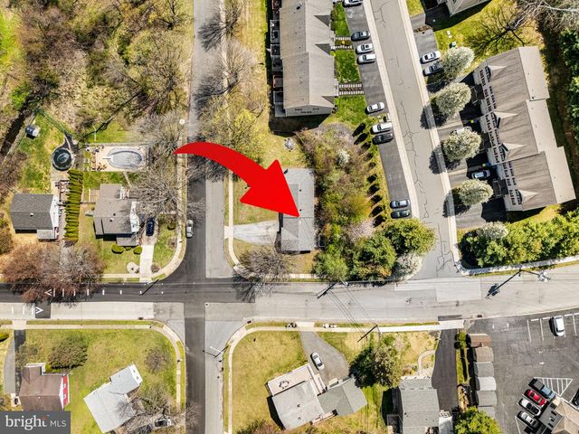 2299 SPRINGHOUSE LN, Aston, PA 19014