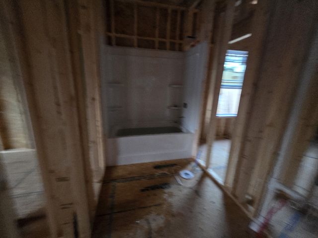 492 S Halifax Ct, Clarksville, TN 37040