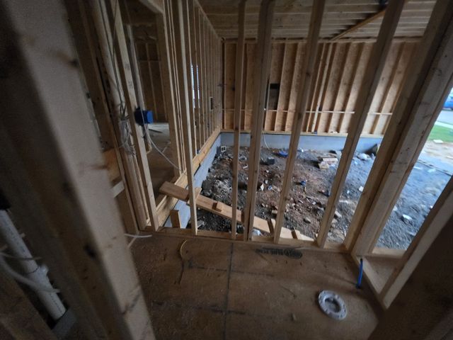 492 S Halifax Ct, Clarksville, TN 37040