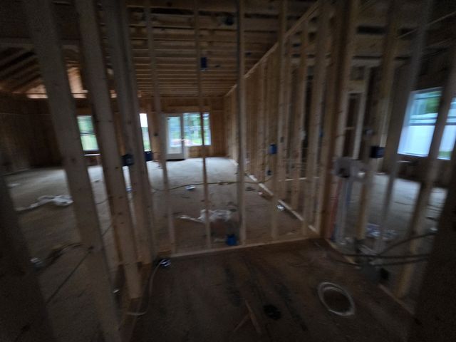 492 S Halifax Ct, Clarksville, TN 37040