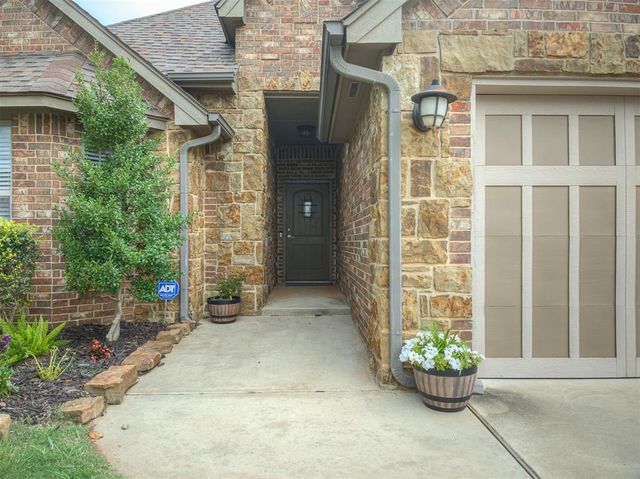 18828 Olive Branch Court, Edmond, OK 73012