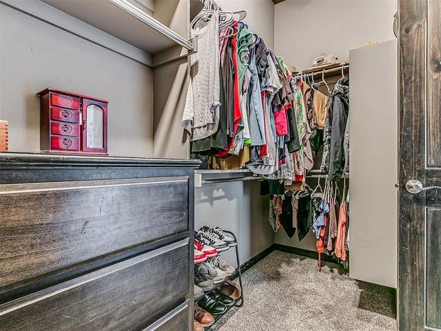 18828 Olive Branch Court, Edmond, OK 73012