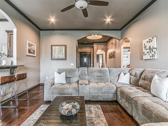 18828 Olive Branch Court, Edmond, OK 73012
