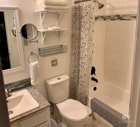 1302 Oak Street, Daphne, AL 36526
