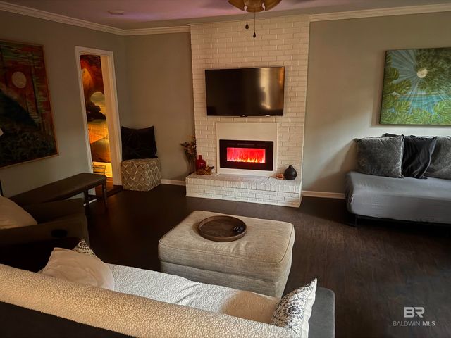 1302 Oak Street, Daphne, AL 36526
