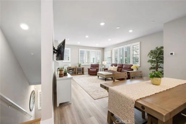 1460 W Sunrise Lane, San Pedro, CA 90732