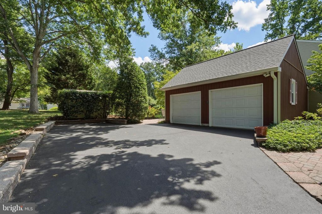 1333 UNIVERSITY DR, YARDLEY, PA 19067 — photo 4