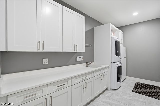 2839 SW 49th TER, Cape Coral, FL 33914