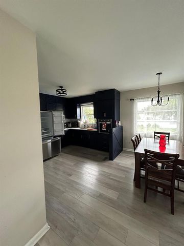 9229 OVERLOOK DRIVE, Tampa, FL 33617
