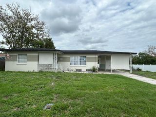 9229 OVERLOOK DRIVE, Tampa, FL 33617
