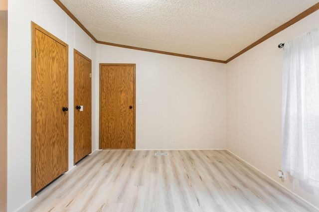 67725 N Ridgewood Drive, South Haven, MI 49090