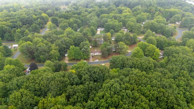 67725 N Ridgewood Drive, South Haven, MI 49090