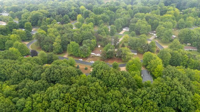 67725 N Ridgewood Drive, South Haven, MI 49090