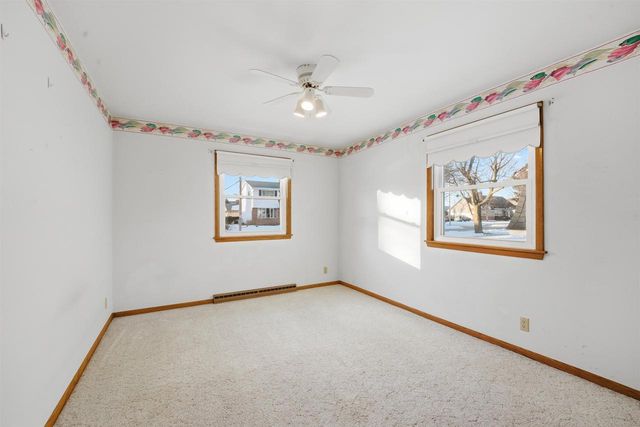 2600 N UNION STREET, Appleton, WI 54911