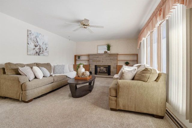 2600 N UNION STREET, Appleton, WI 54911