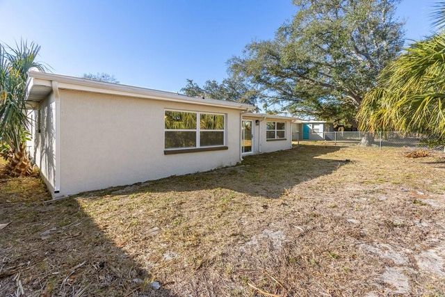 7605 FOX HOLLOW DRIVE, Port Richey, FL 34668