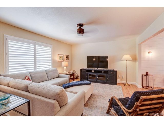 3624 S Ivory Ct, Aurora, CO 80013