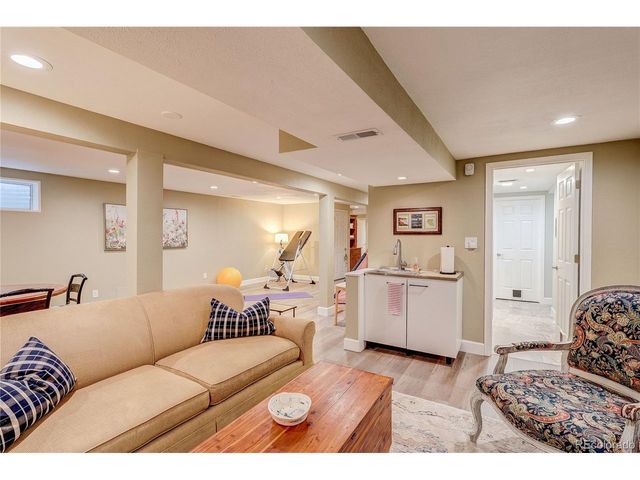 3624 S Ivory Ct, Aurora, CO 80013