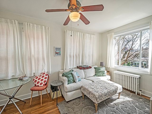 301 Arden Rd, Mt Lebanon, PA 15216