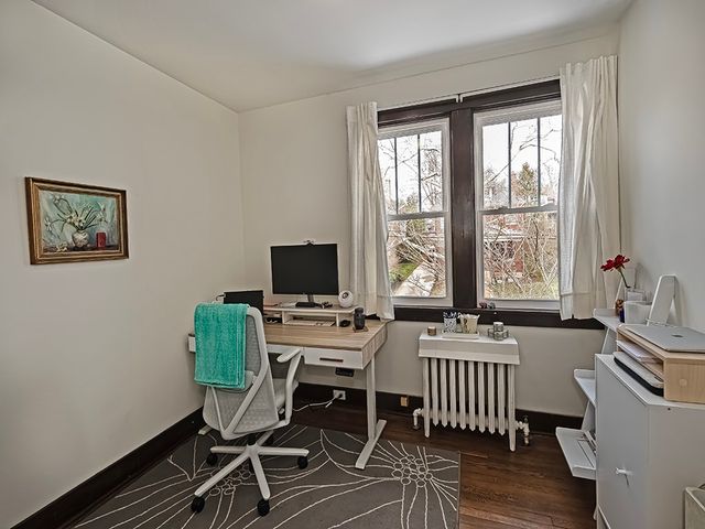 301 Arden Rd, Mt Lebanon, PA 15216