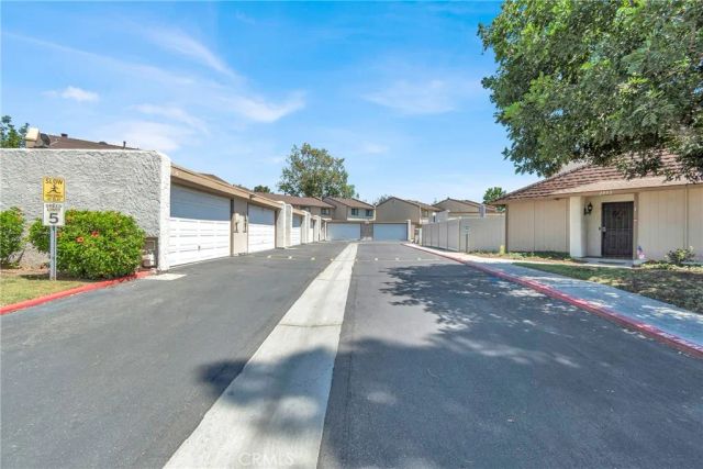 2993 N Cottonwood 13, Orange, CA 92865