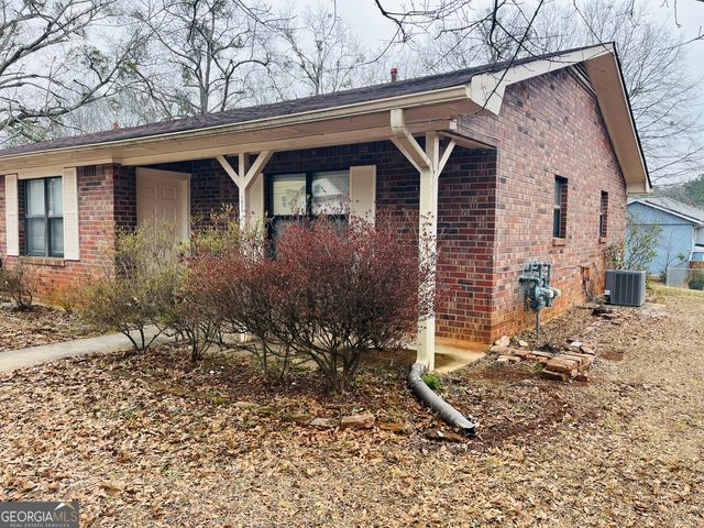 1075 Eastview Road NE UNIT A, Conyers, GA 30012