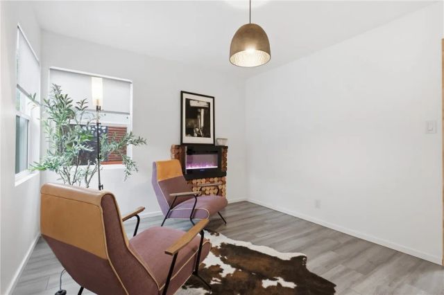 261 N Oak, Pasadena, CA 91107