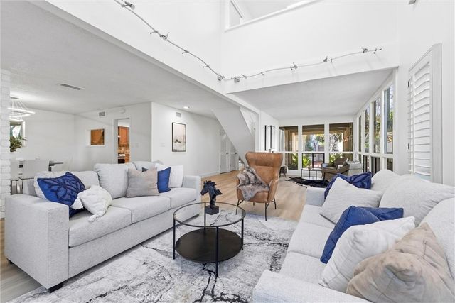 4181 Sandburg, Irvine, CA 92612