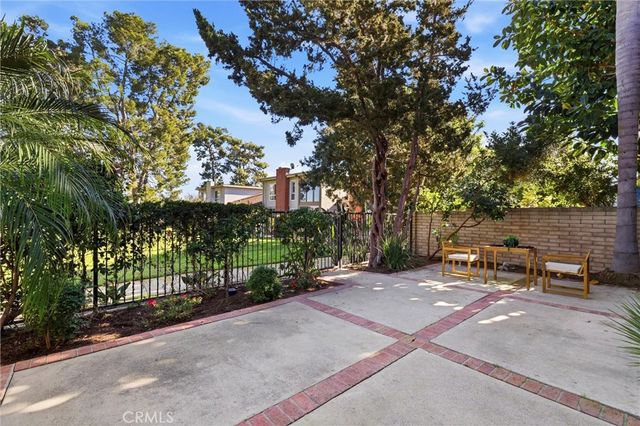 4181 Sandburg, Irvine, CA 92612