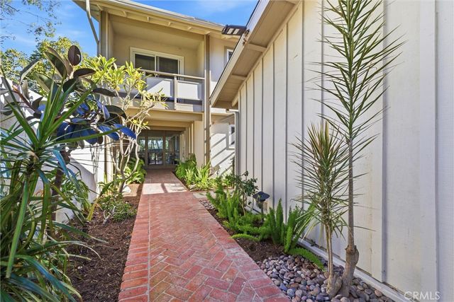 4181 Sandburg, Irvine, CA 92612