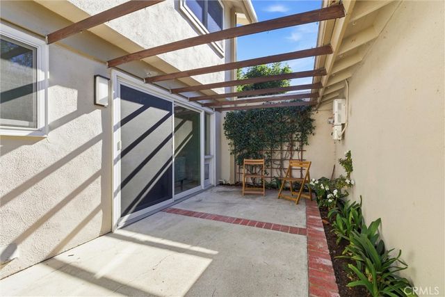 4181 Sandburg, Irvine, CA 92612