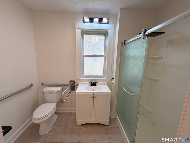 154 Hemingway Avenue, East Haven, CT 06512