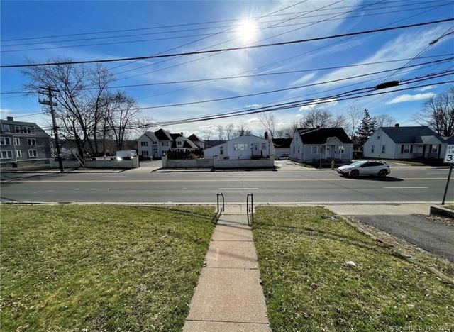 154 Hemingway Avenue, East Haven, CT 06512