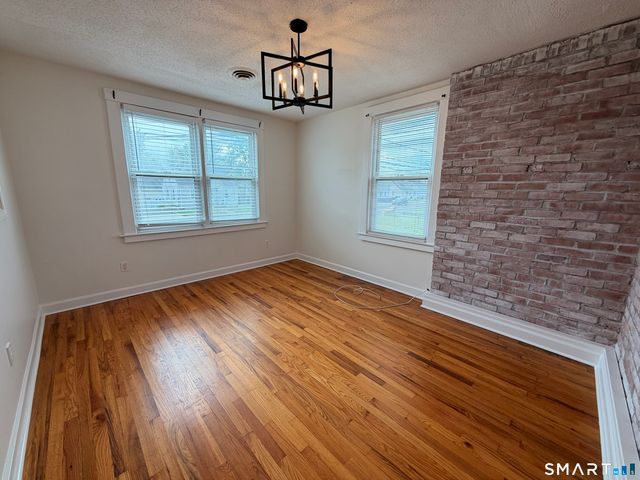154 Hemingway Avenue, East Haven, CT 06512