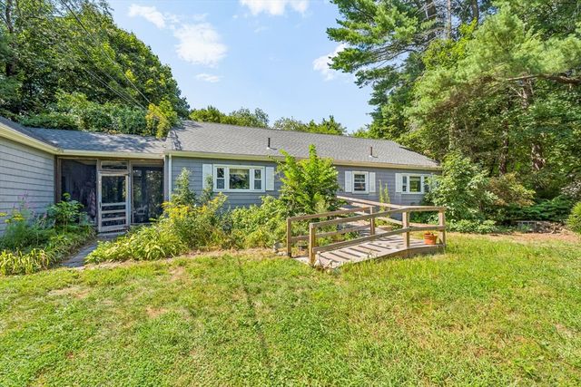 579 Old Bedford, Concord, MA 01742