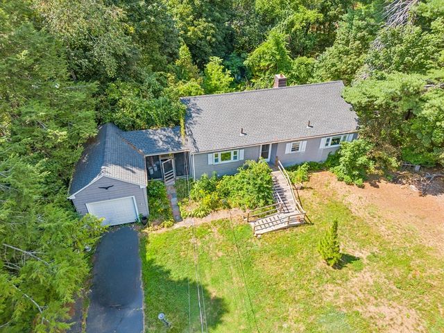 579 Old Bedford, Concord, MA 01742