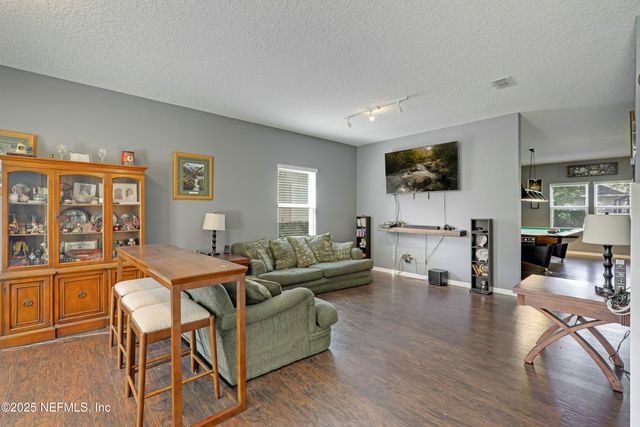 3520 OGLEBAY Drive, Green Cove Springs, FL 32043