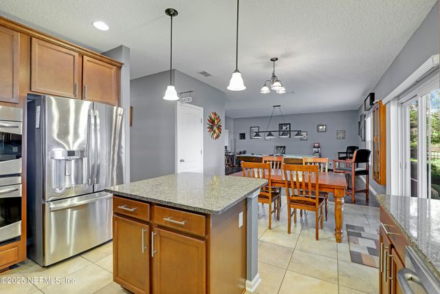 3520 OGLEBAY Drive, Green Cove Springs, FL 32043