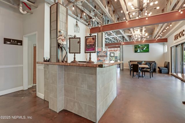 3520 OGLEBAY Drive, Green Cove Springs, FL 32043